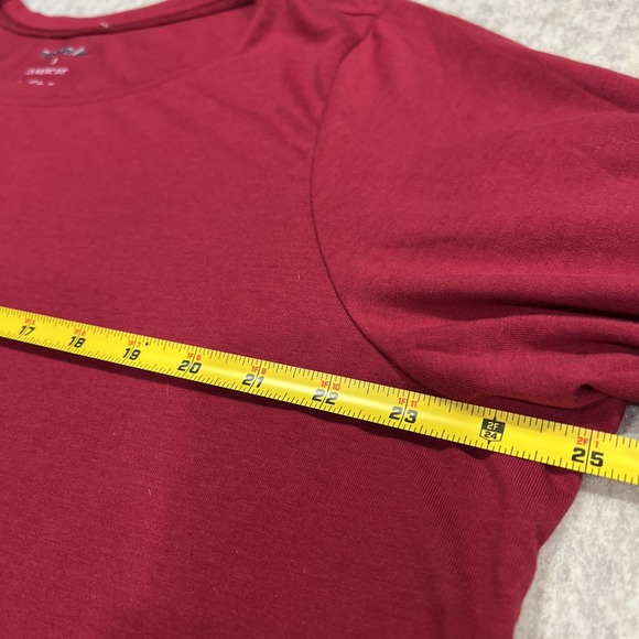 Torrid Classic Fit Long Sleeve Tee sz 3 Cotton blend Maroon NWOT - Picture 3 of 6